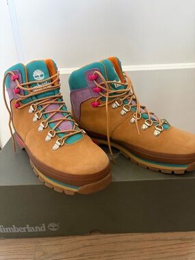 NIB - Timberland Euro Hiker Nubuck Hiking Boots with Teal & Purple Accents - 8